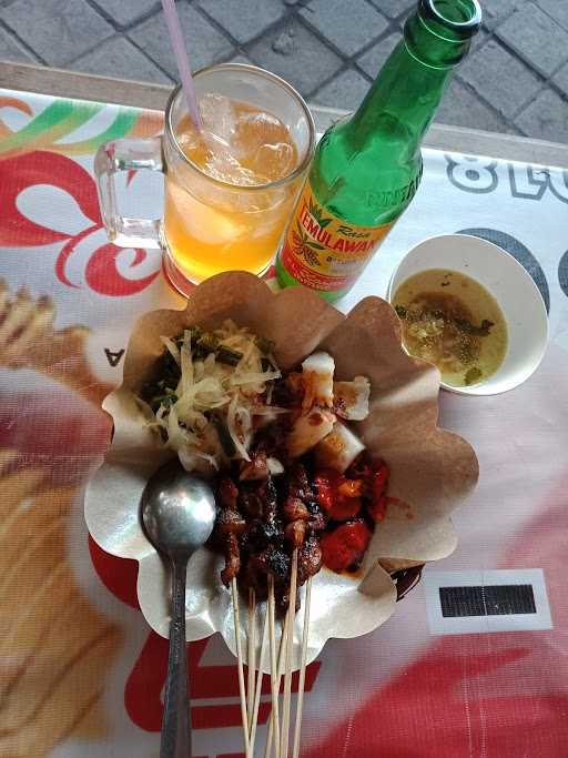 Sate Babi Saderane 1