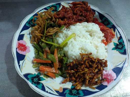 Warung Nasi & Es Legowo 3