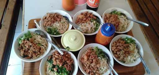 Bakso Trisno Selapajang - Cabang 1 10