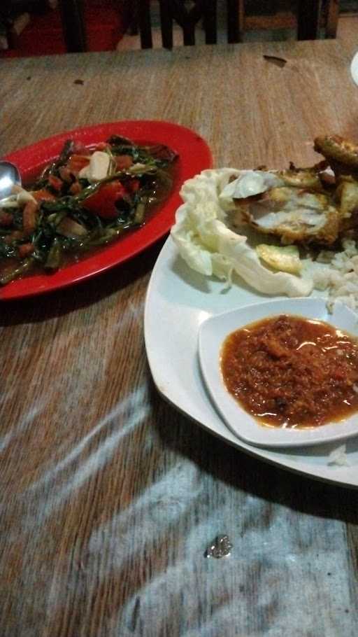 Ikan Bakar Bang Ihrom 1