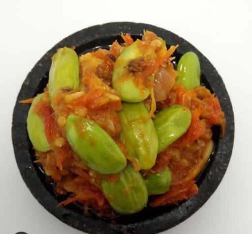 Kayfia Food Indonesia (Sambal Ma'Em) 3