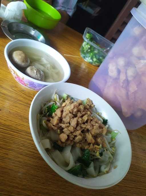 Mie Ayam Bewok 8