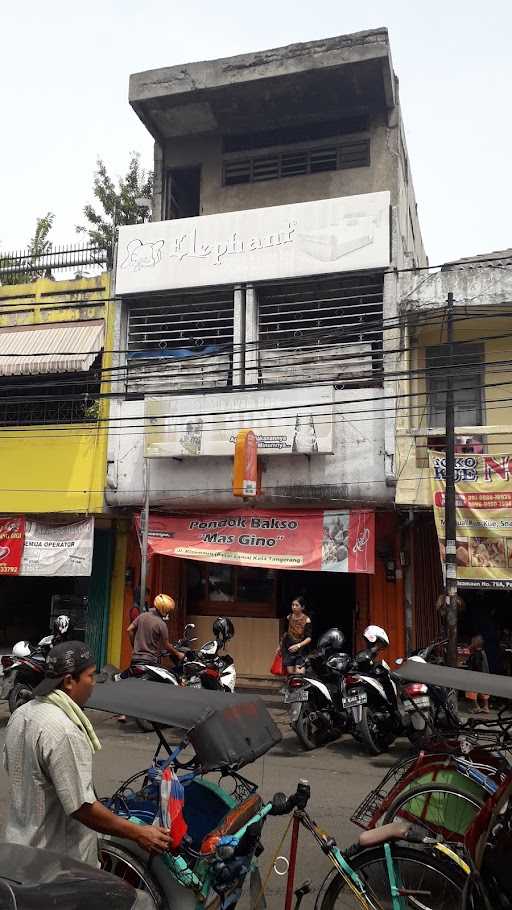 Pondok Bakso Mas Gino 10