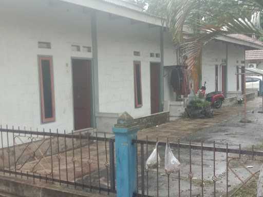 Pondok Kost Selapajang 2