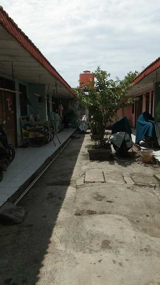 Pondok Kost Selapajang 1