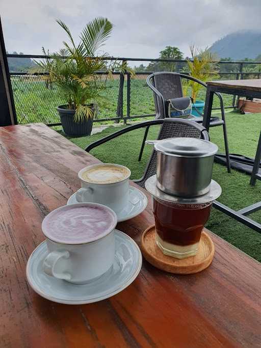 Senja Pagi Cafe And Glamping 4