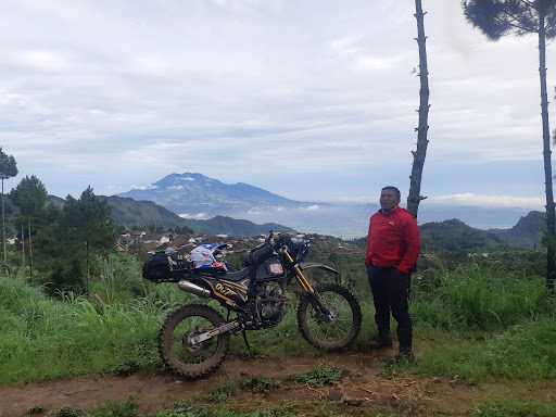 Rest Area Dan Top Selfie Mbah Kung 10