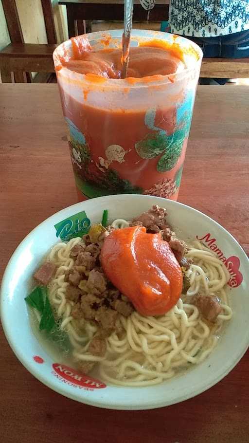 Bakso & Mie Ayam Prapatan 5