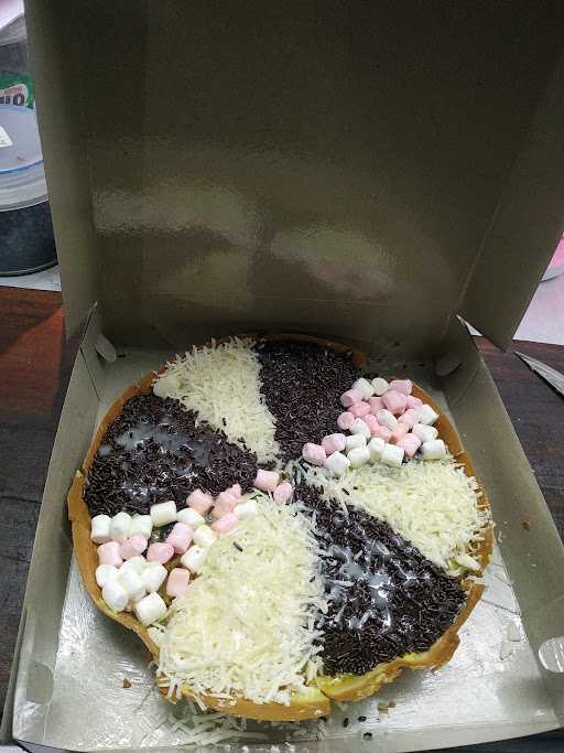 Martabak Manis Pandawa 5