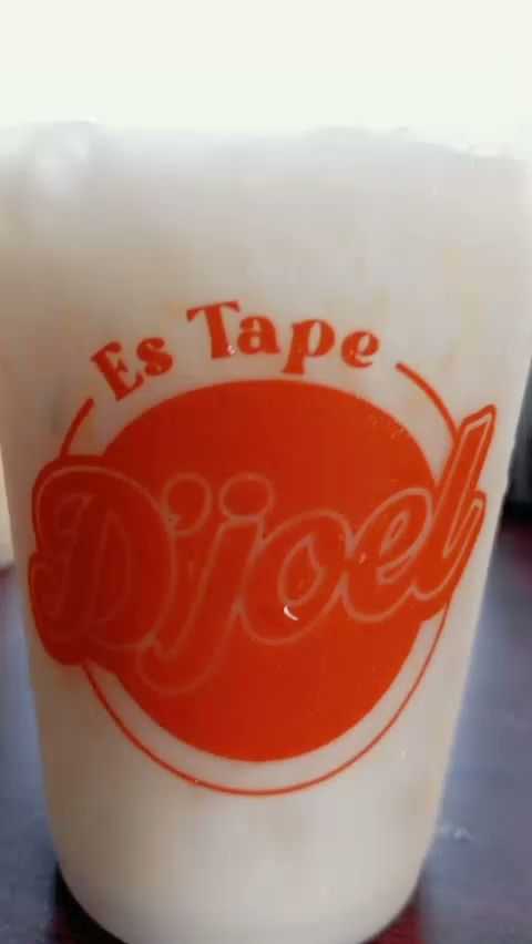 Es Cokelat Dan Tape Djoel 6