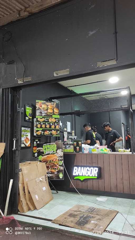 Burger Bangor Jakal Km 8,5 5