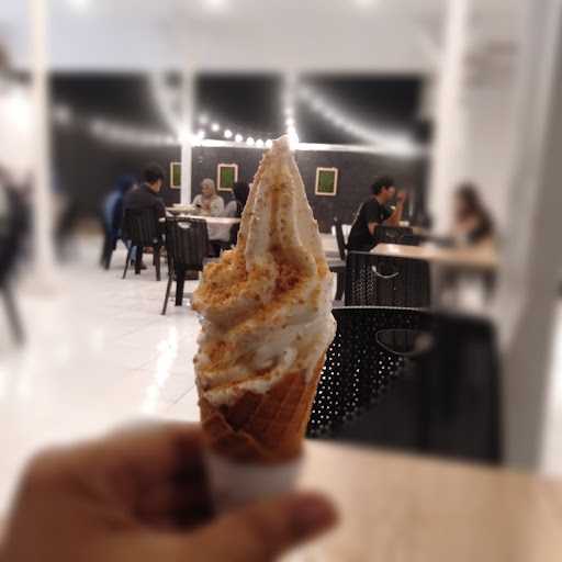 Kon Ice Cream - Jl. Damai 2