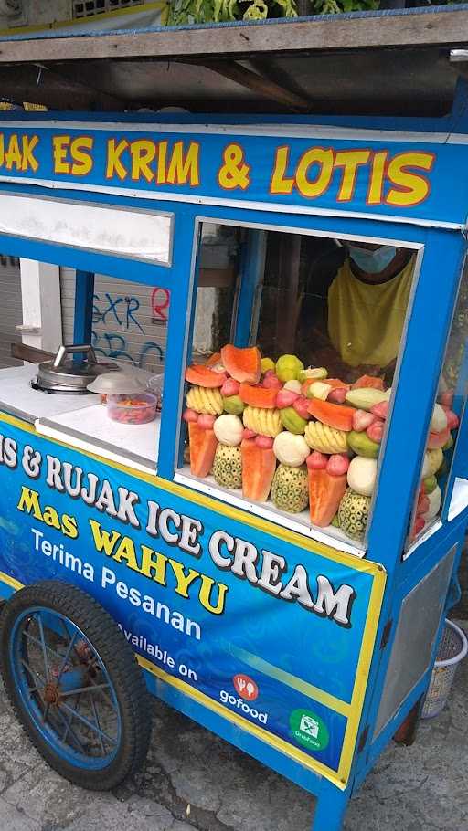 Lotis & Rujak Ice Cream 1