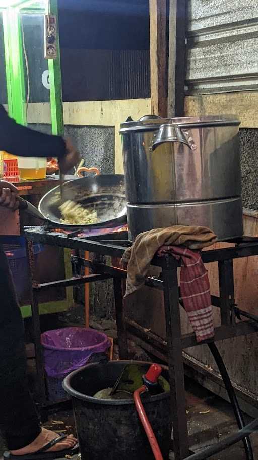 Nasi Goreng Tegal Mas Doel 8