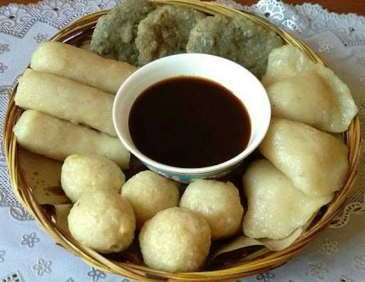 Pempek Mbak Yessi 6