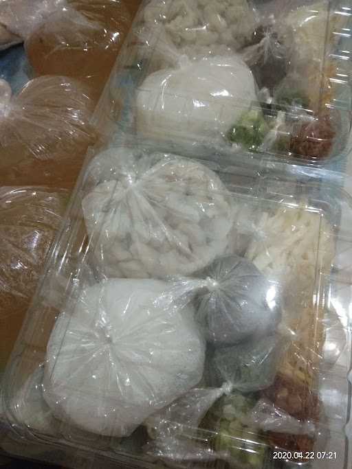 Pempek Palembang Yuk Hana 8