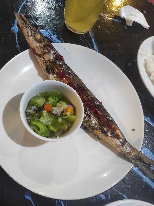 Seafood Dan Ikan Bakar Timur 4