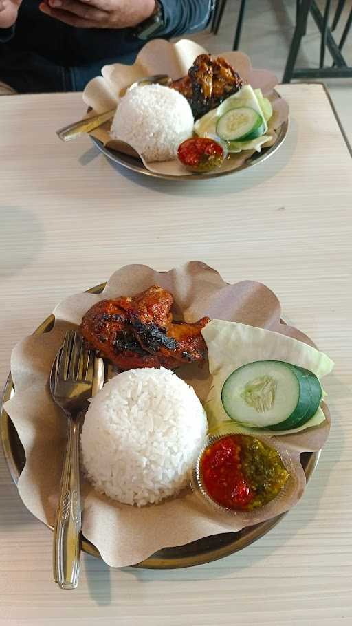 Spesial Ayam Palagan 8