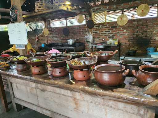 Warung Kopi Mbelik Jogja 7