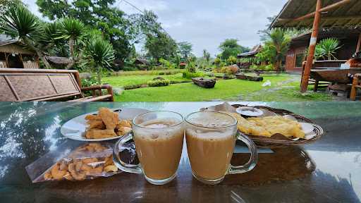 Warung Watoe Gadjah 6