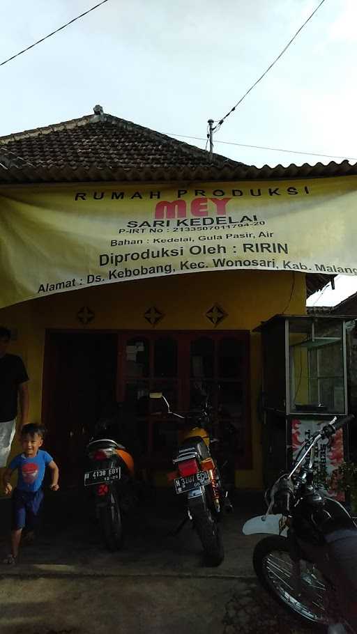 Mey Sari Kedelai 1