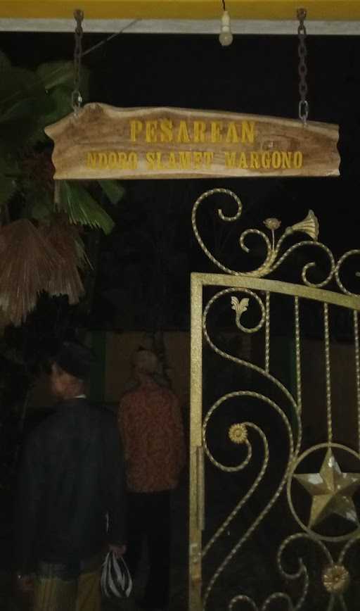 Warung Gaul Pak Arifin 1