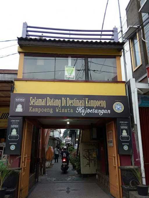 Gubuk Lombok & Sate Lok Lok Seafood 2