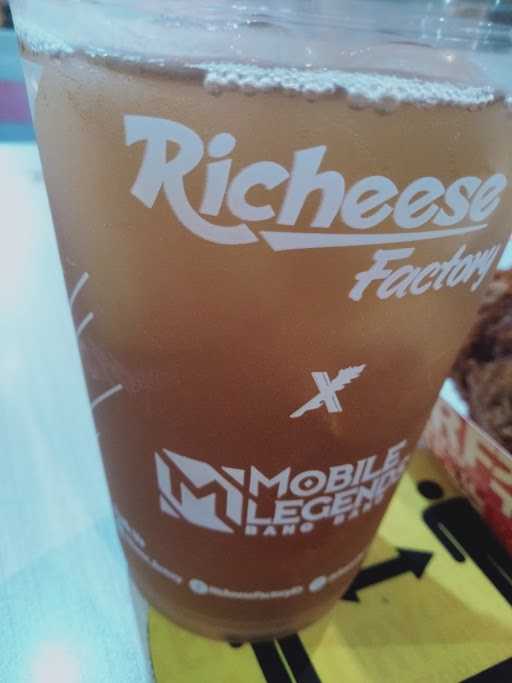 Richeese Factory 10