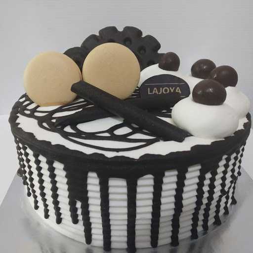 Lajoya Bakery 1