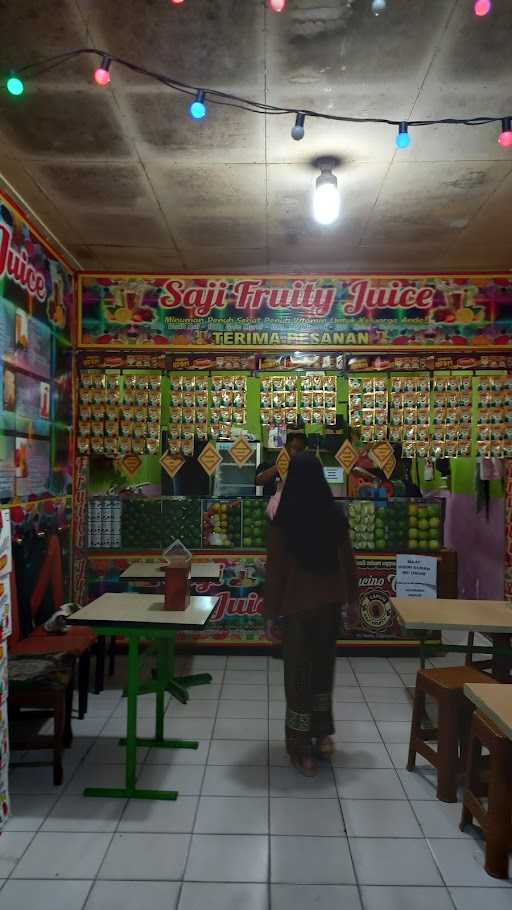 Saji Fruity Juice Cabang Permata 5