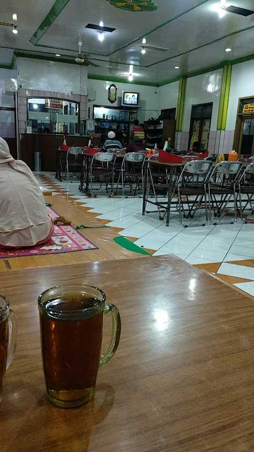 Rumah Makan Pak Kumis 3 7