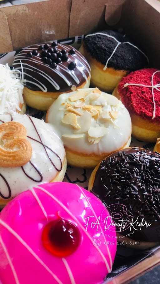 Fa Donuts Kediri 5