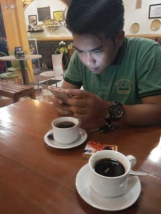 Resto N Cafe Sri Rejeki 2