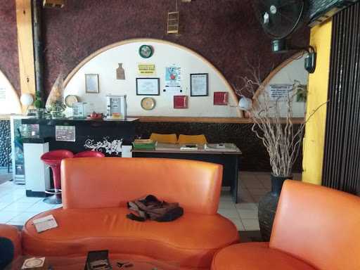 Resto N Cafe Sri Rejeki 9