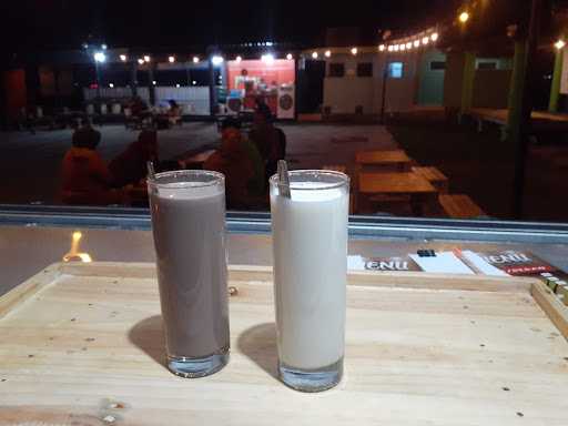 Nggir Sawah Cafe 5