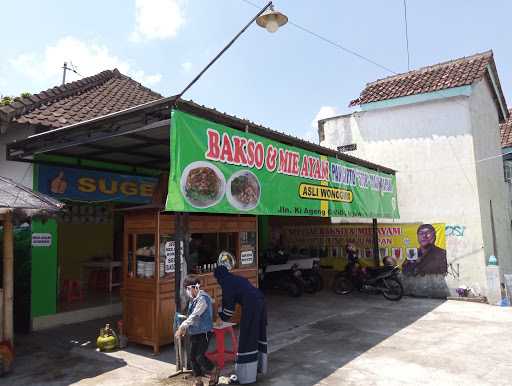 Bakso & Mie Ayam 10