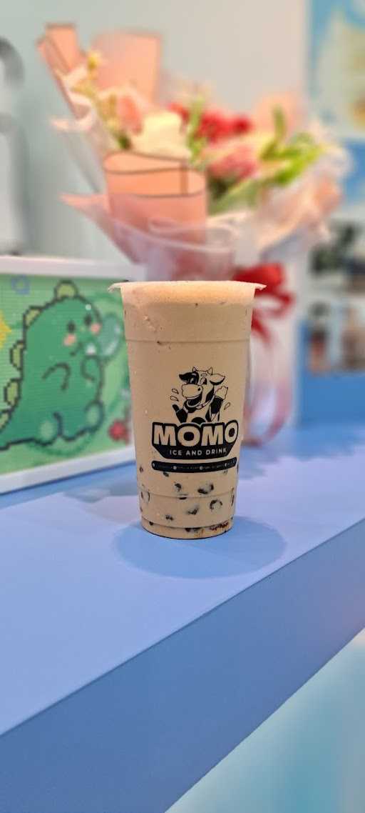 Momo Ice Cream And Bakery 3