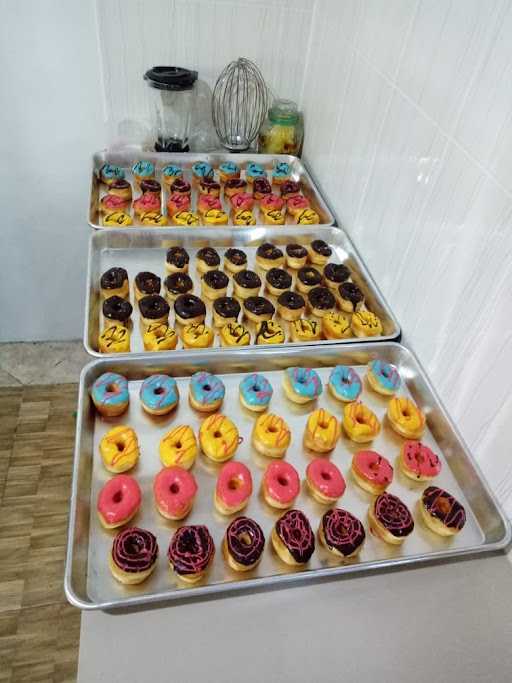 Naura Kue & Donat 3