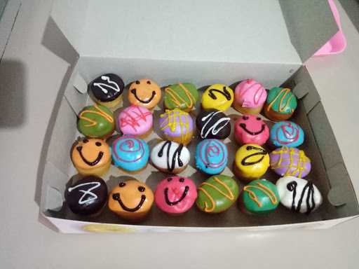 Naura Kue & Donat 1