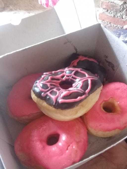 Naura Kue & Donat 2