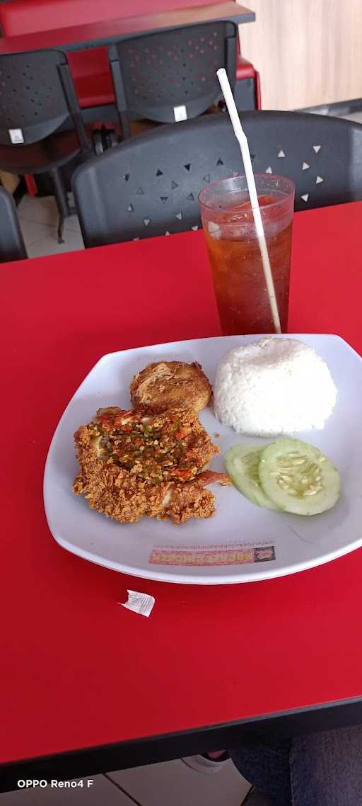 Rocket Chicken Ngupit Ngawen 4