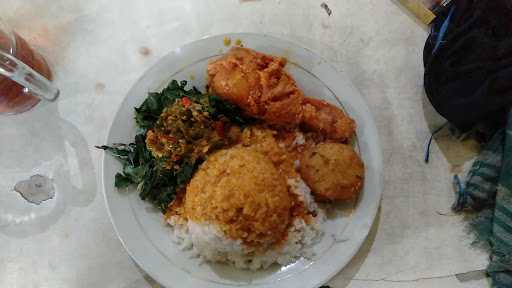 Rumah Makan Kawan Lamo Ngupit 4