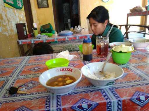 Sop Ayam Pechok Pak Tembong 2