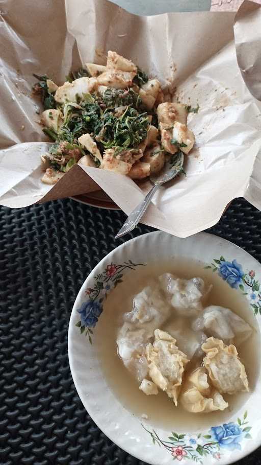 Warung Lotek Bu Umi 2