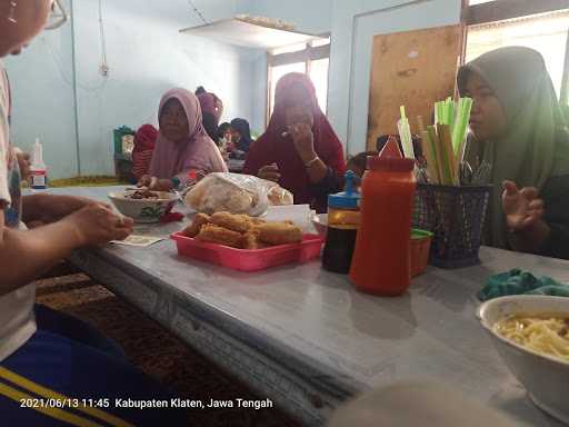 Warung  Pak Bejo  4