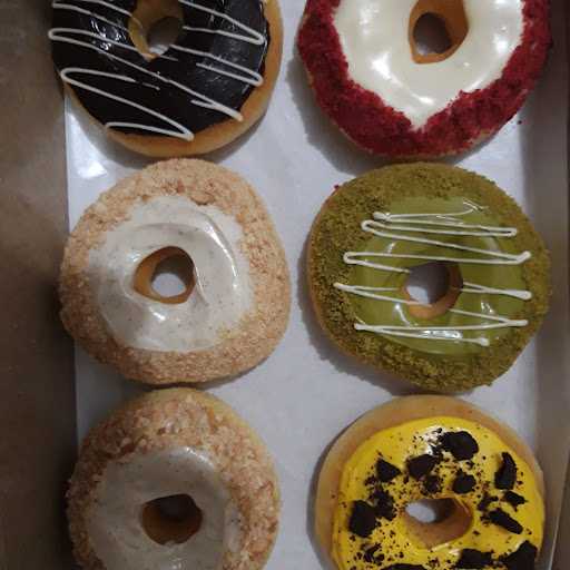 Jr Donuts 2