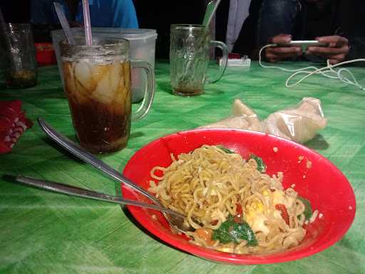 Warung Mabar Abudawud 7