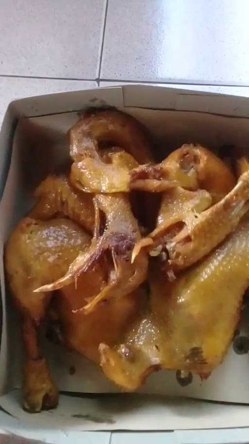 Ayam Goreng Ibu Suyanti 6