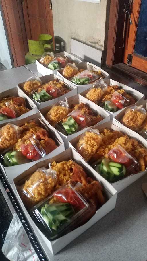 Ayam Goreng Ibu Suyanti 3