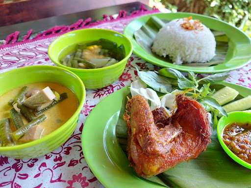 Ayam Goreng Kampung Pawon Omah Mbesi 2